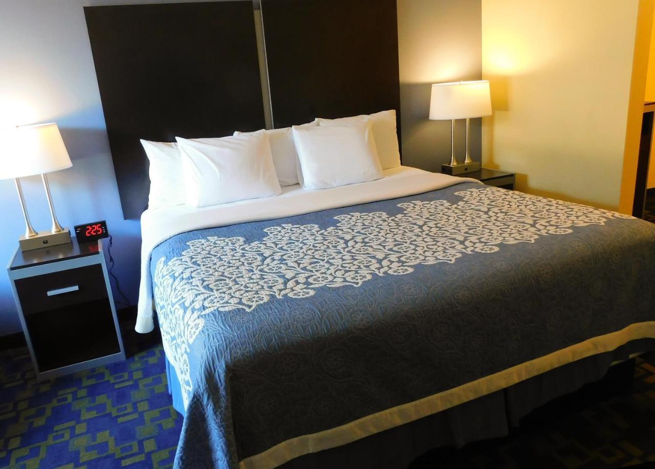 Days Inn & Suites By Wyndham Pocahontas Ngoại thất bức ảnh