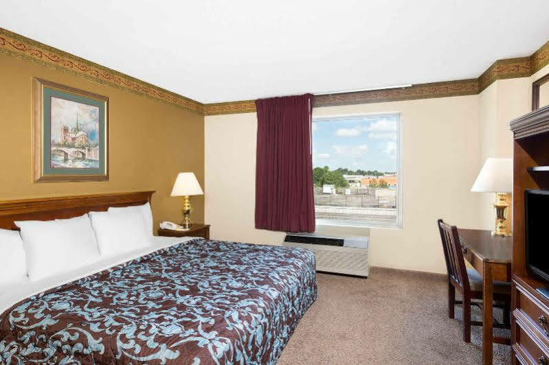 Days Inn & Suites By Wyndham Pocahontas Ngoại thất bức ảnh